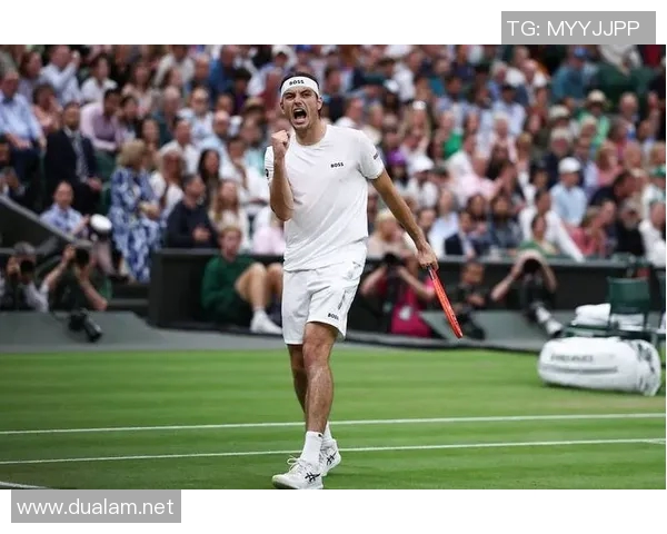 惊天冷门！大满贯亚军败出局，球迷直言：这次真的是“扶不起的阿斗”